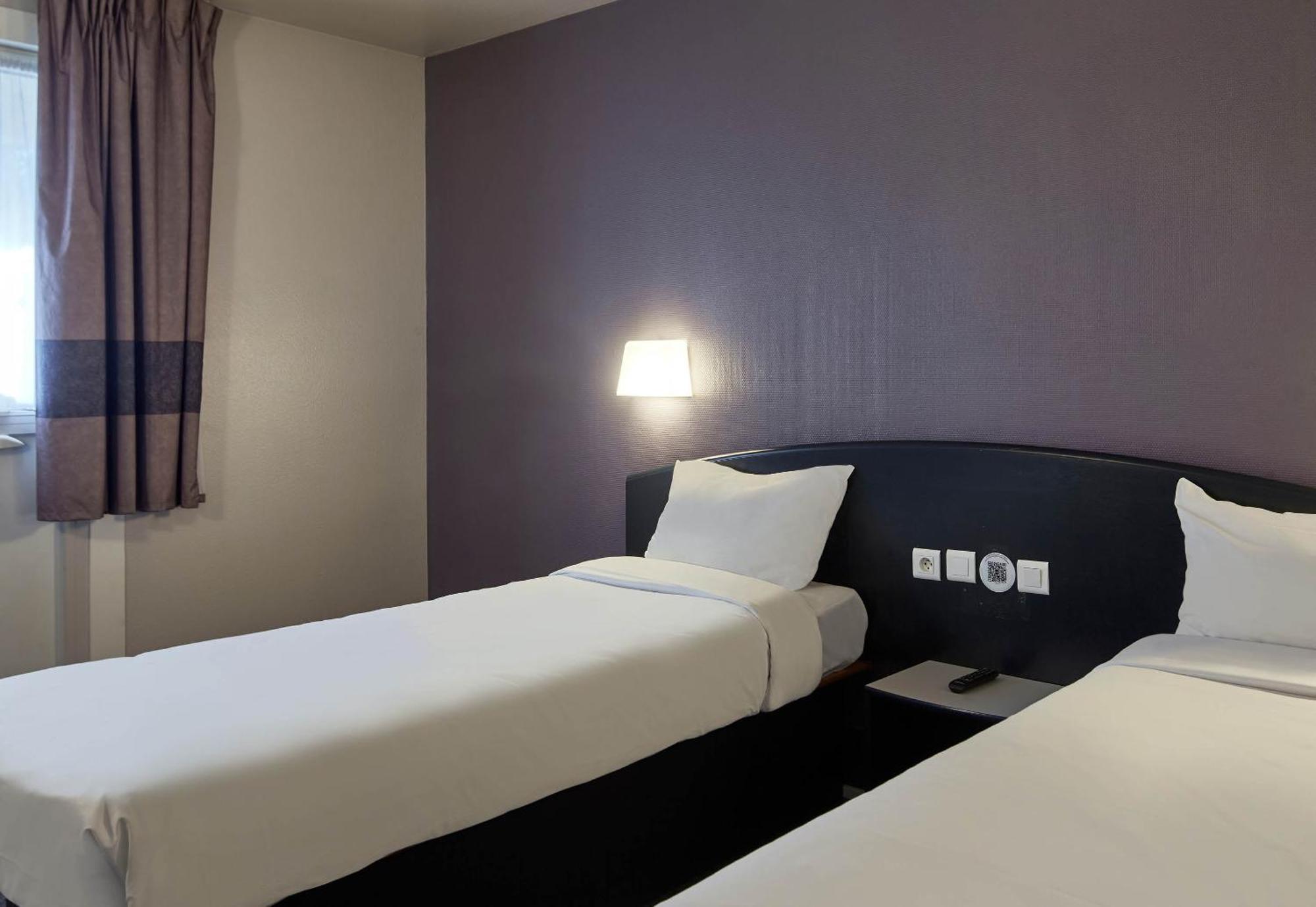 B&B Hotel Saclay Dış mekan fotoğraf